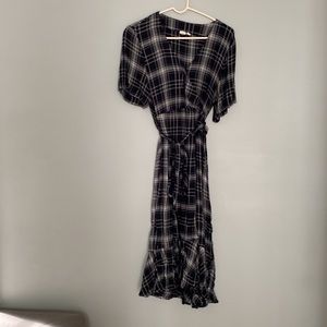 Black Plaid Midi Dress
